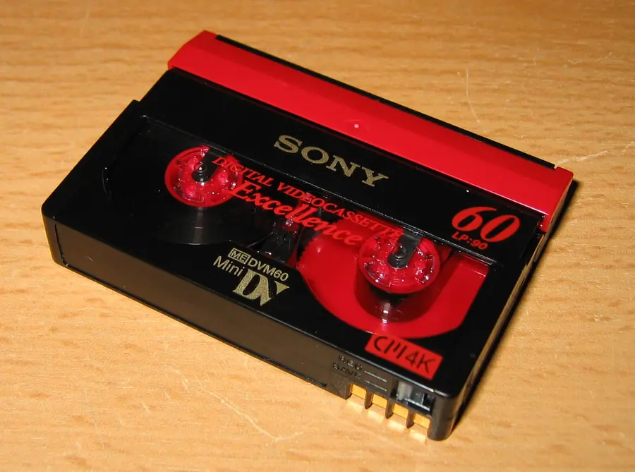 Small MiniDV camcorder cassette